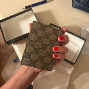 Gucci wallet